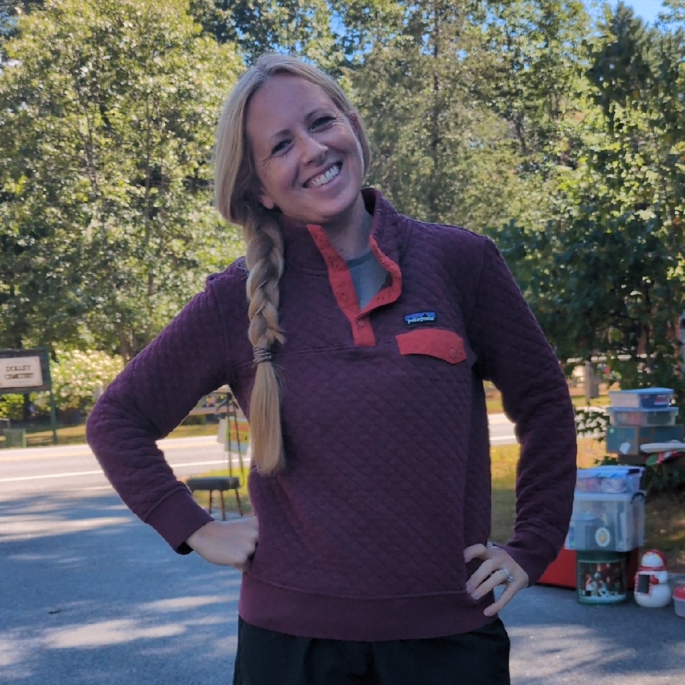 Patagonia Maroon and Orange Quilted Pullover